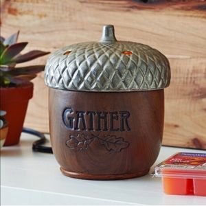 Better Homes & Garden Accessories - Better Homes & Garden Acorn Decorative Wax Warmer Better Homes & Garden Accessories - Better Homes & Garden Acorn Decorative Wax Warmer